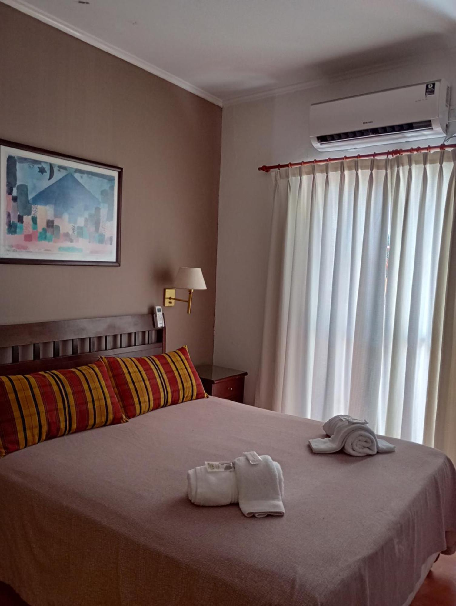 Hotel Milan Buenos Aires Kültér fotó