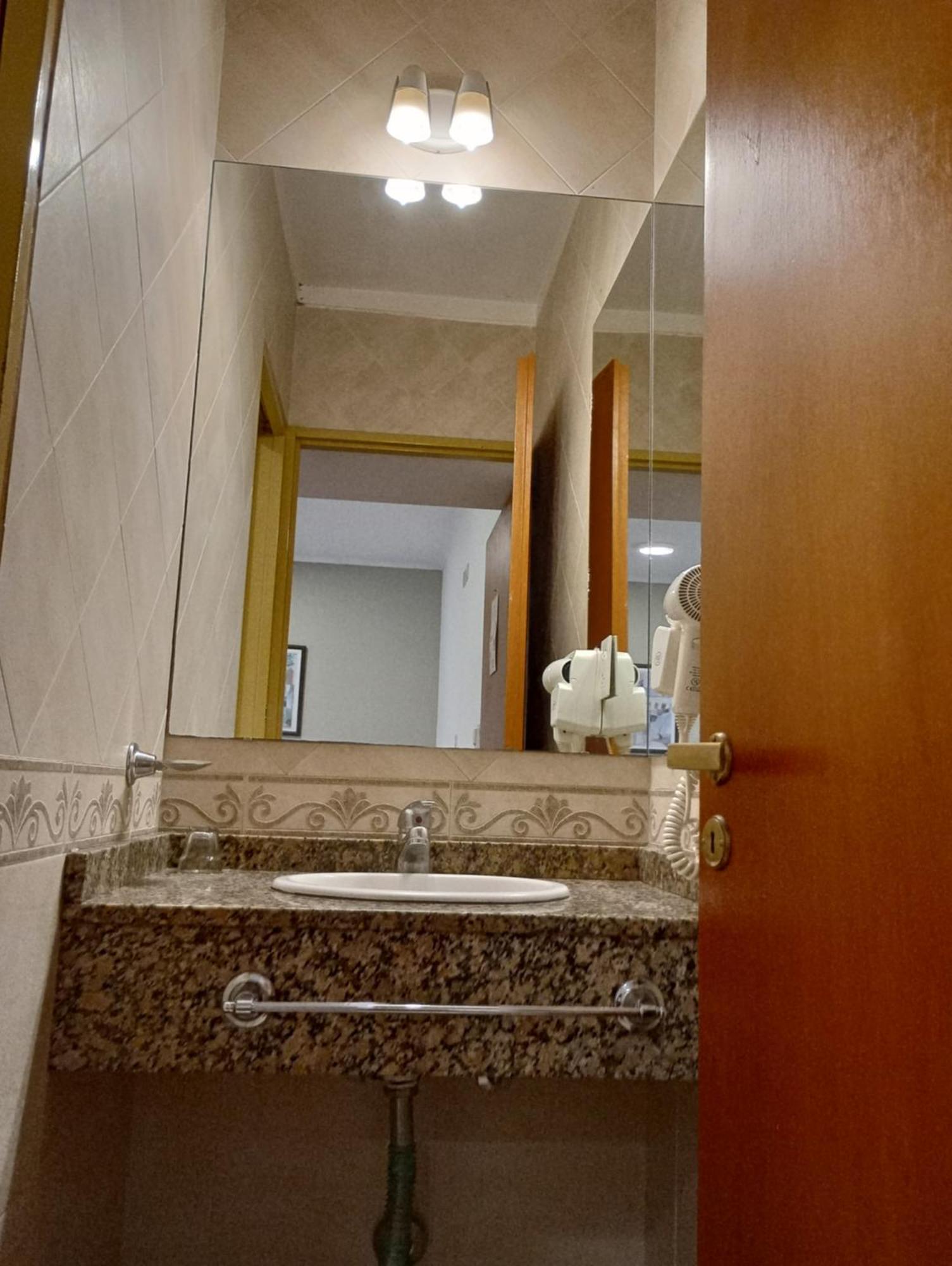 Hotel Milan Buenos Aires Kültér fotó